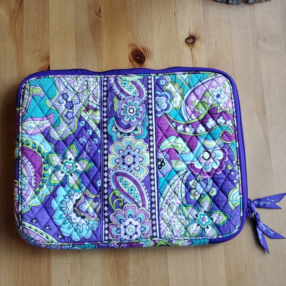 VERA BRADLEY laptop sleeve